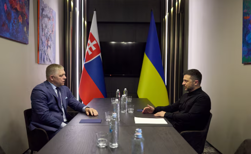 ზელენსკიმ და ფიცომ უკრაინის ევროკავშირში გაწევრიანების საკითხი განიხილეს