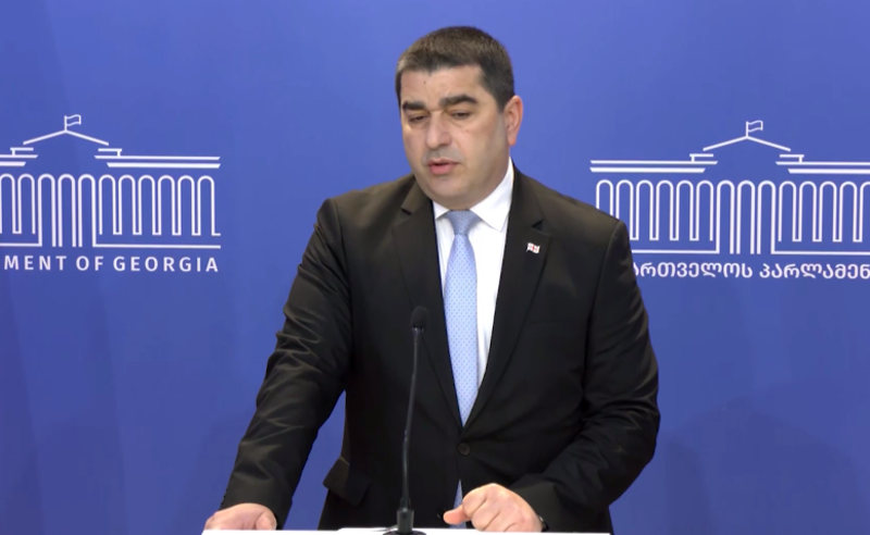 შალვა პაპუაშვილის ევროპარლამენტს საბჭოთა კავშირის სახალხო დეპუტატთა ყრილობას ადარებს 