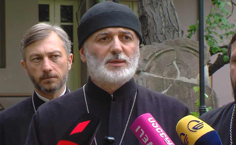 დეკანოზი ანდრია ჯაღმაიძე მეუფე ზენონის ბრალდებებზე პირველ კომენტარს აკეთებს