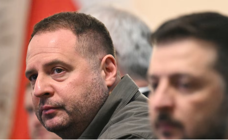 ფულის გათეთრებაში ეჭვმიტანილი ერმაკი ამბობს, რომ ერთი ბინა და ერთი ავტომობილი აქვს