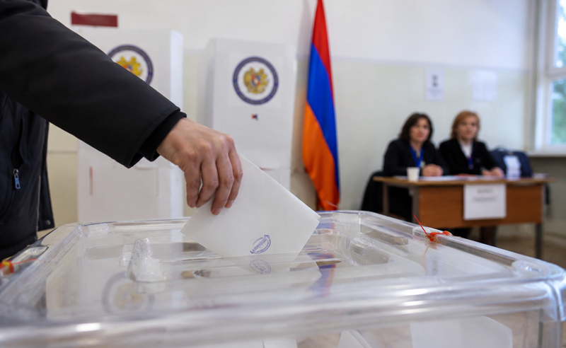 სომხეთში საპარლამენტო არჩევნებზე აქტივობამ 11:00 საათისთვის 14.48% შეადგინა