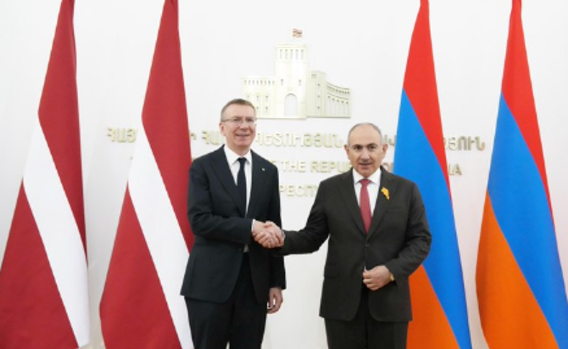 სომხეთმა, მუქარისა და დაშინების მიუხედავად, საკუთარი დემოკრატიული გზა აირჩია - ლატვიის პრეზიდენტი