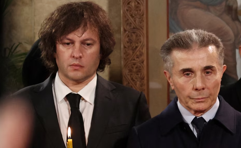 "ეს იყო პასუხი ივანიშვილის უკმაყოფილების მიმართ" - კახა კუკავა კობახიძის ბრიფინგზე