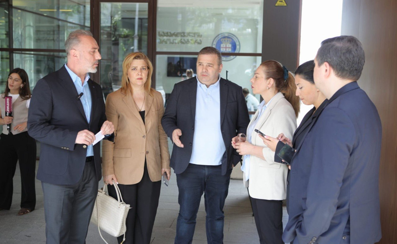 "გახარია საქართველოსთვის" წევრებმა პროკურატურას გამოძიების დაწყების მოთხოვნით წერილობითაც მიმართეს