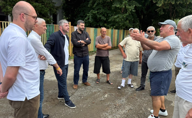 „ძლიერი საქართველო – ლელოს“ ლიდერები აჭარაში ჩავიდნენ და ადგილობრივების პრობლემები მოისმინეს