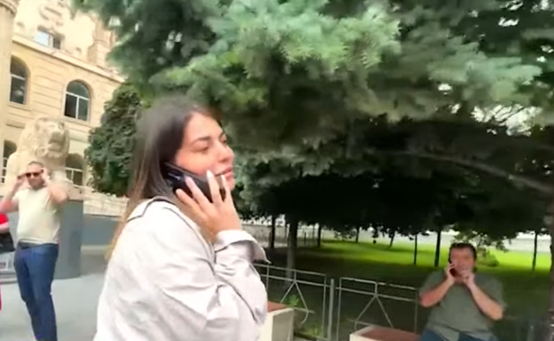 "ზღაპრის გმირი მოიყვანეს" - ნინო ონიანის ჩვენებას დაცვის მხარე"არასერიოზულს" უწოდებს