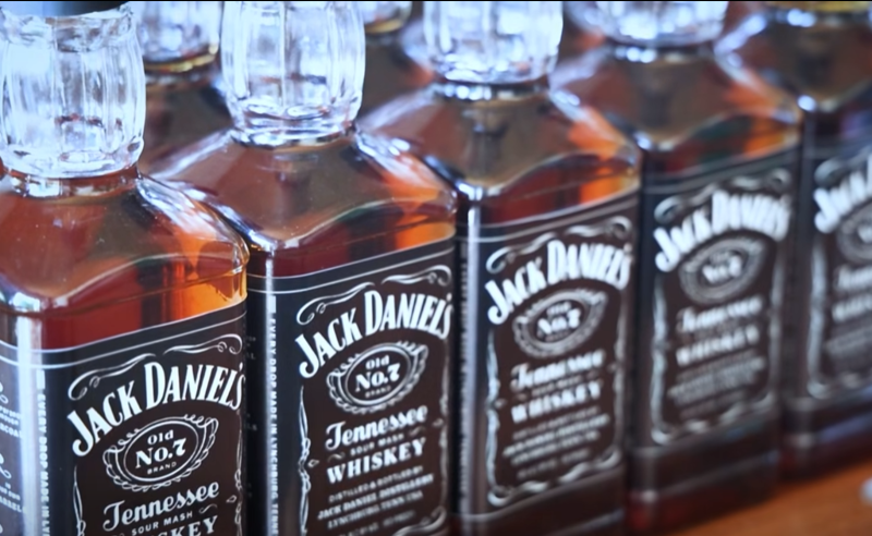 ყალბი „Jack Daniel’s“-ის  დამზადების ფაქტზე ორი პირი დააკავეს