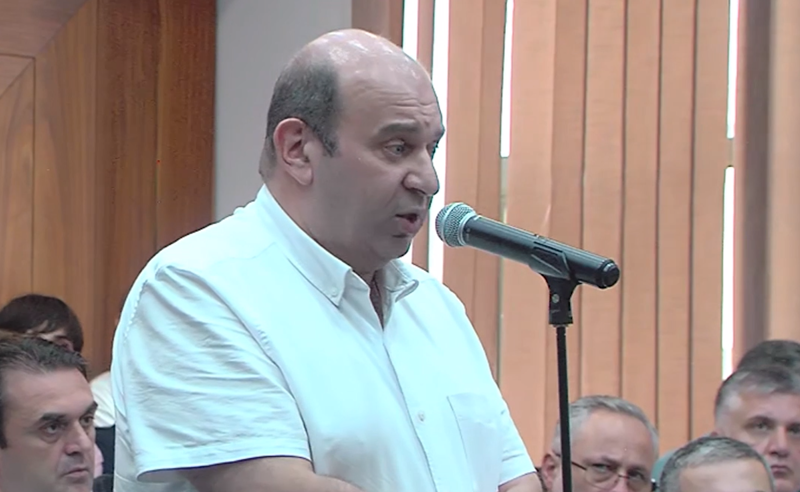 ელექტროსისტემის წარმომადგენელი: არაკომპეტენტურ და უუნაროდ წარმოჩენა ჩირქს სცხებს ორგანიზაციას