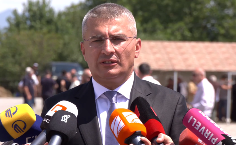 კობახიძის შემდეგ, მდინარაძეც ამტკიცებს, რომ 2008 წელს საქართველოს წინა ხელისუფლებამ "რუსეთს საბაბი და მიზეზი მისცა"