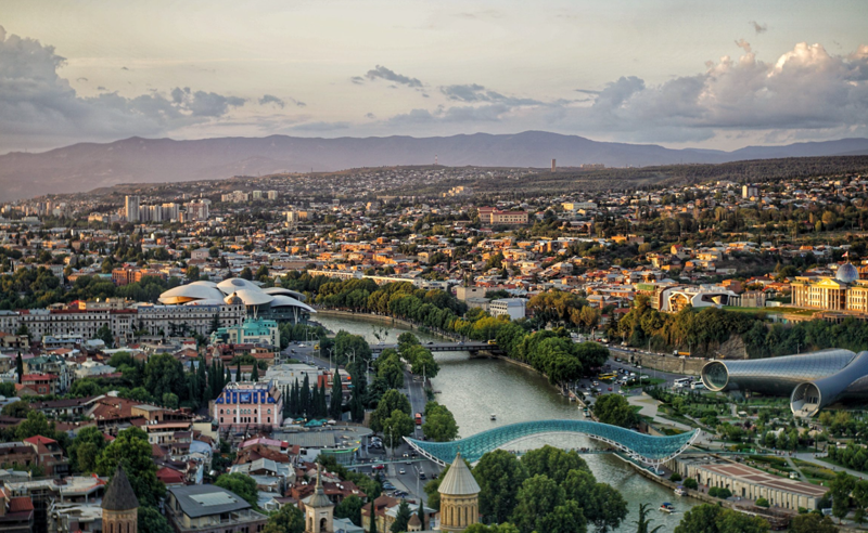 რამდენი ბინა გაიყიდა თბილისში 2026 წლის ივლისში?