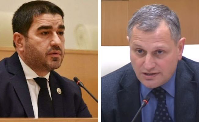 პაპუაშვილი ამტკიცებს, რომ არმაზ ახვლედიანის სკოლაში ადამიანებს "ტვინს ურეცხავენ"