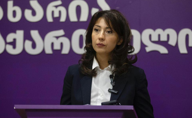 გახარიას პარტია განათლების სისტემის კოლაფსზე საუბრობს და 2 კითხვაზე პასუხს ითხოვს