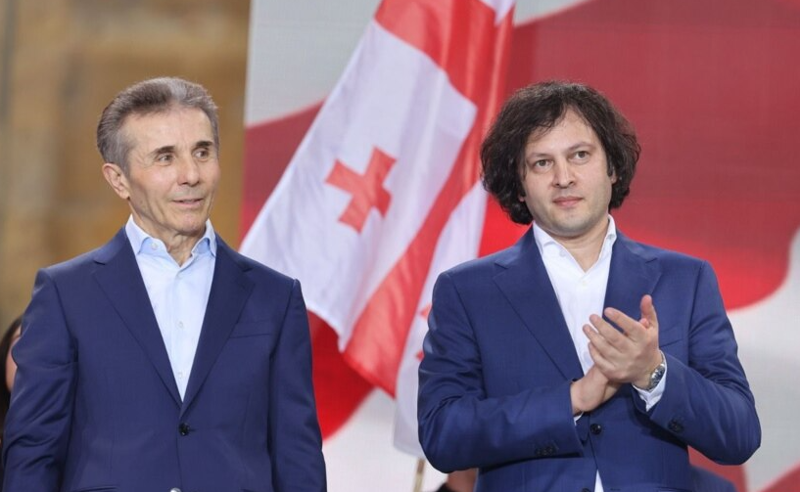 ფრანგული გამოცემა "ოცნებაში" კობახიძის "გავლენის შესუსტებაზე" წერს, ივანიშვილს კი "პარანოიდულად" მოიხსენიებს