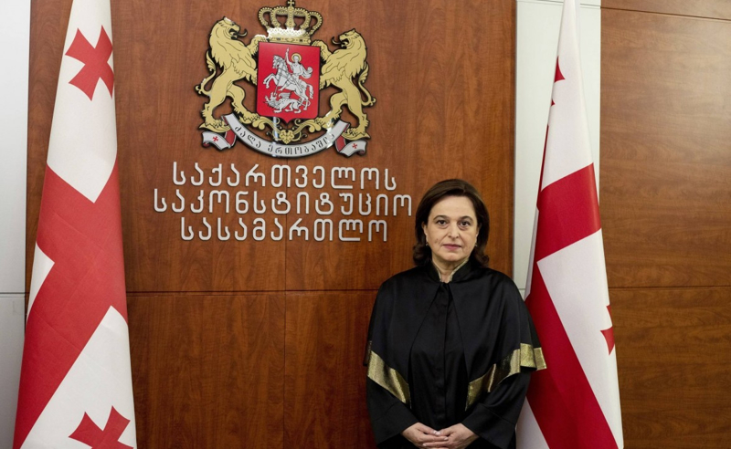 მანანა კობახიძეს საკონსტიტუციო სასამართლოს მოსამართლის უფლებამოსილება ვადაზე ადრე შეუწყდა 