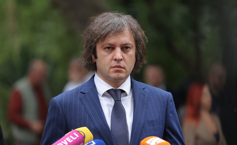 კობახიძე ოპოზიციურ პარტიებს ჰიტლერს ადარებს და მათი აკრძალვის აუცილებლობაზე საუბრობს