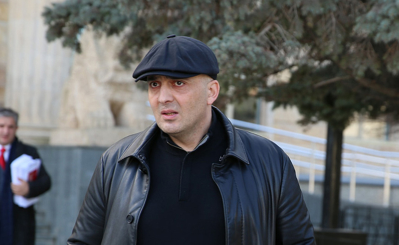 ფარცხალაძის საქმე არსებით განხილვაზე გადავიდა - ადვოკატი ირწმუნება, რომ ბრალდების მოწმეები "ზღაპრებს იგონებენ" 