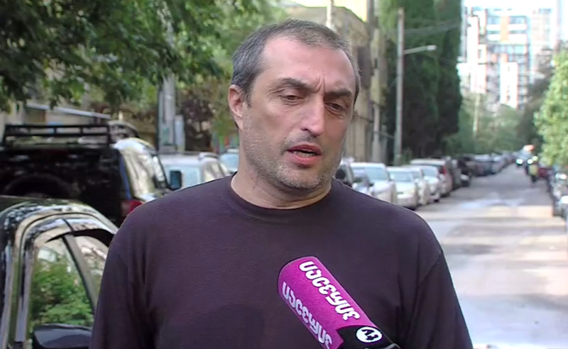 ახობაძე საუბრობს, რატომ მივიდა ღამით მის სახლში პოლიცია 