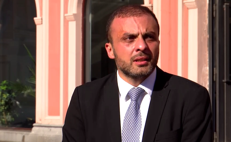 „აქ ვწერთ «ოცნების» პოლიტიკურ განაჩენს“ - გიორგი სიორიძე საკონსტიტუციო სასამართლოში სარჩელის განხილვაზე
