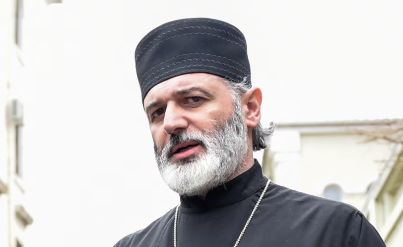  სამორინეებთან დაკავშირებით "ოცნების" საკანონმდებლო პაკეტს დეკანოზი ანდრია ჯაღმაიძე აკრიტიკებს